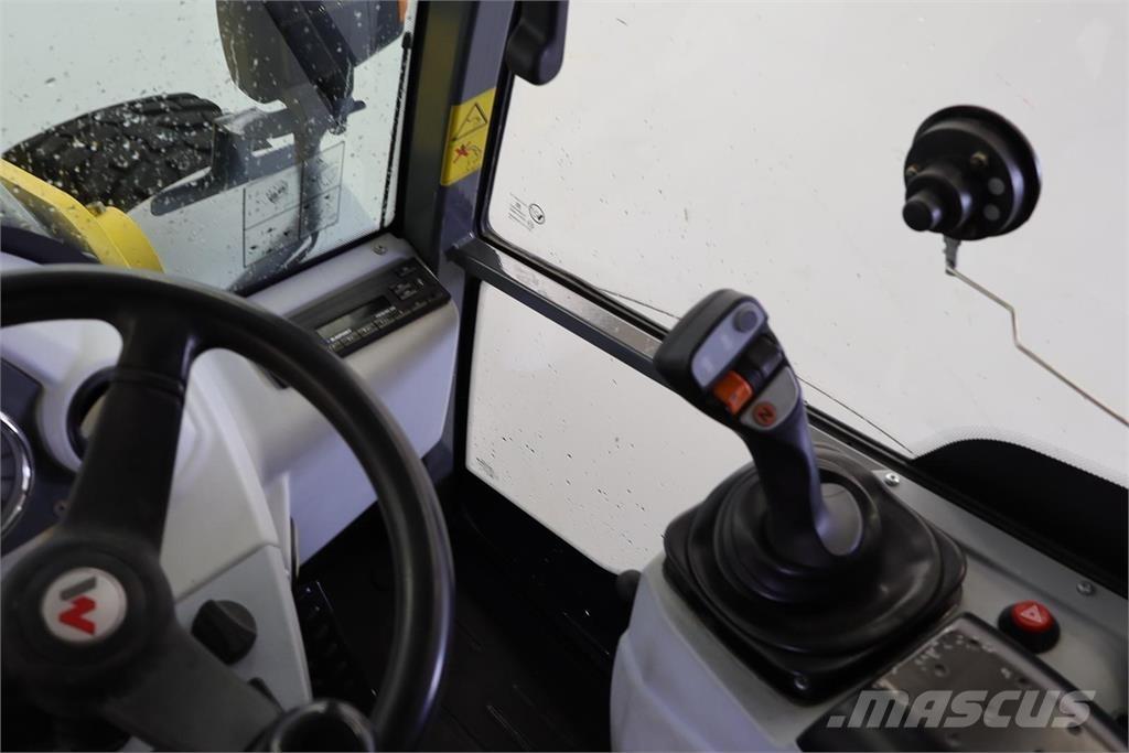 Kramer 349 Muud