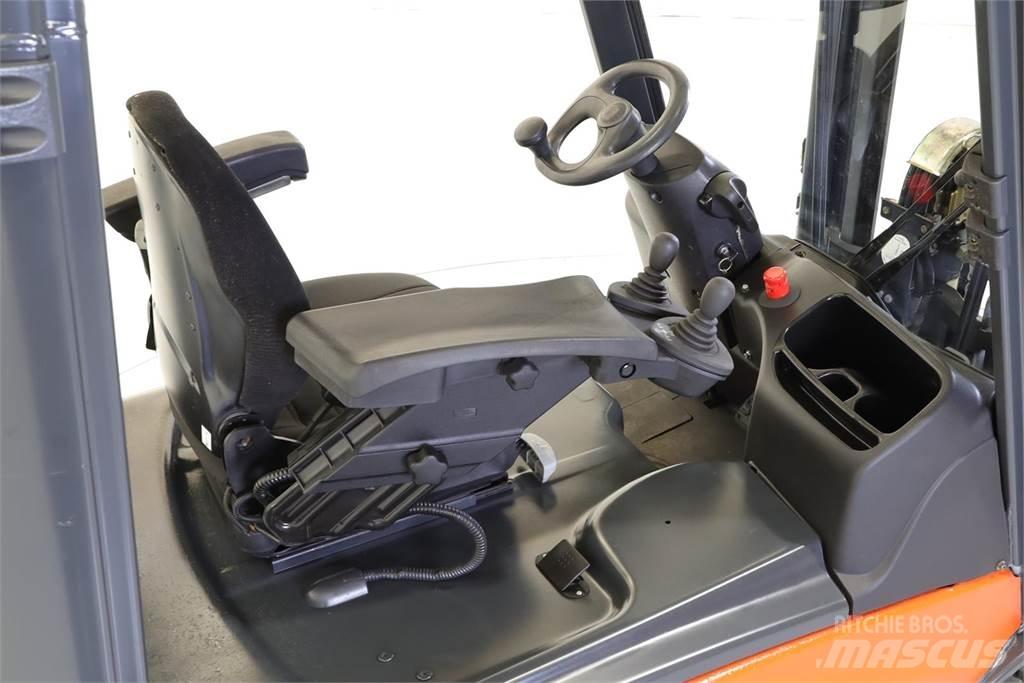 Linde E16L-01 Elektritõstukid