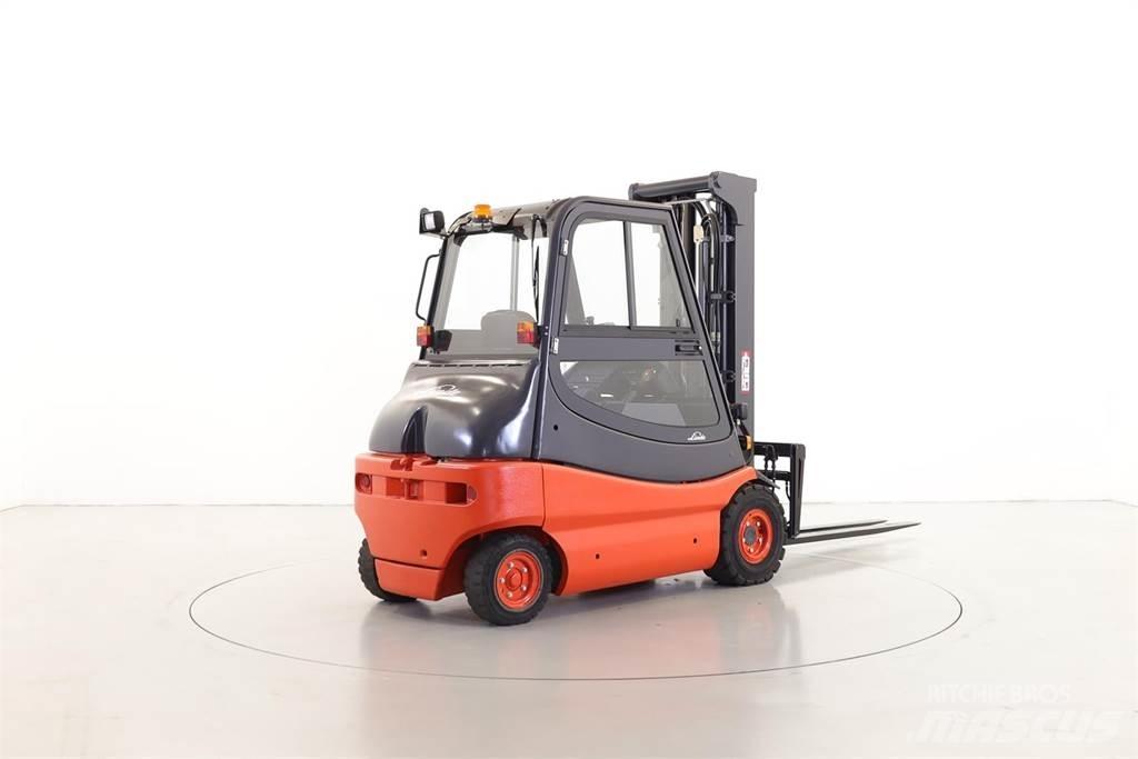 Linde E30-02/336 Elektritõstukid