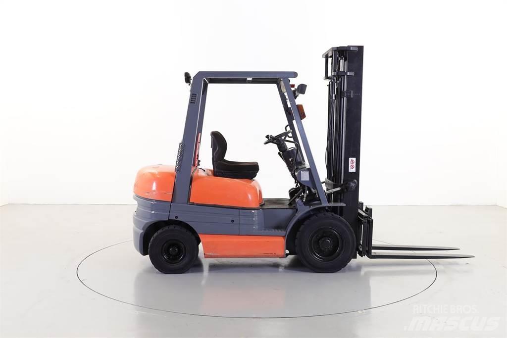 Toyota 02-6FDF25 Diiseltõstukid
