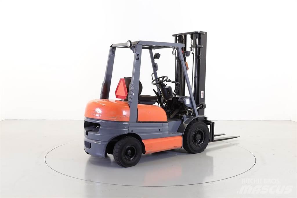 Toyota 02-6FDF25 Diiseltõstukid