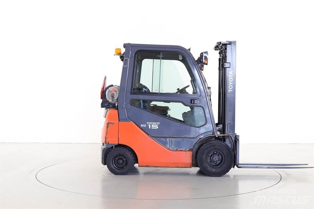 Toyota 02-8FGF15 Gaasitõstukid