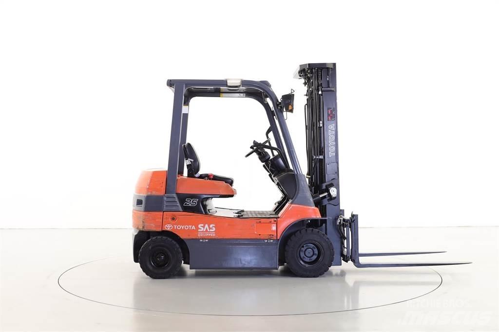 Toyota 7FB25 Elektritõstukid