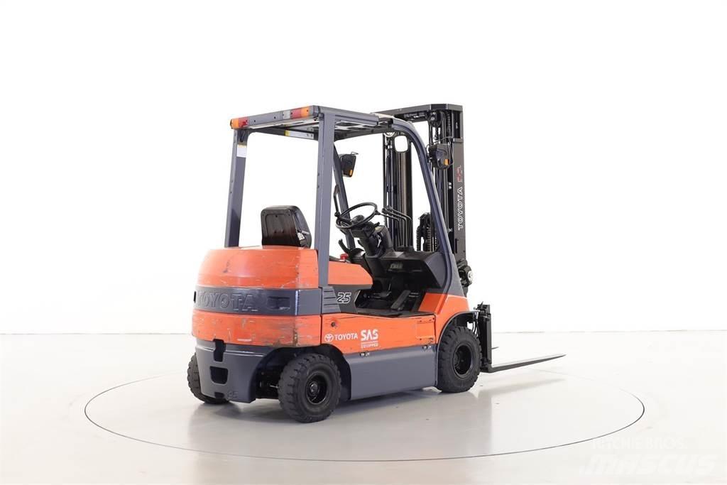 Toyota 7FB25 Elektritõstukid