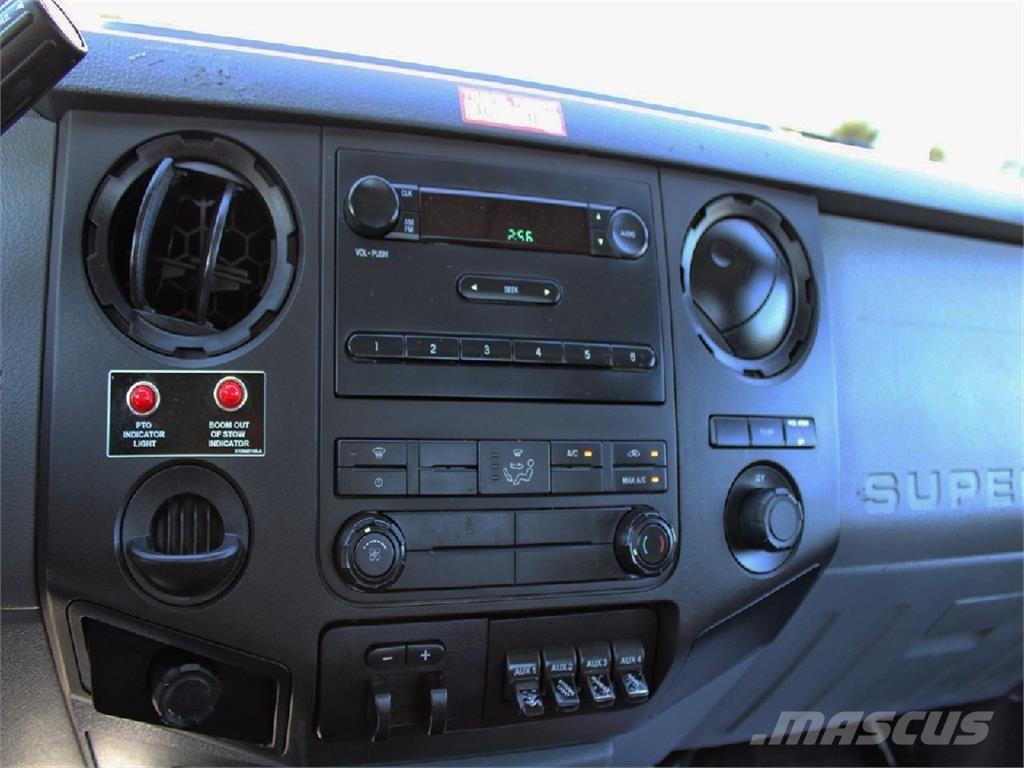 Ford F450 Auto korvtõstukid
