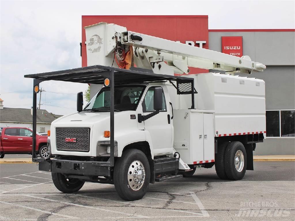 GMC 7500 Hakkeveokid