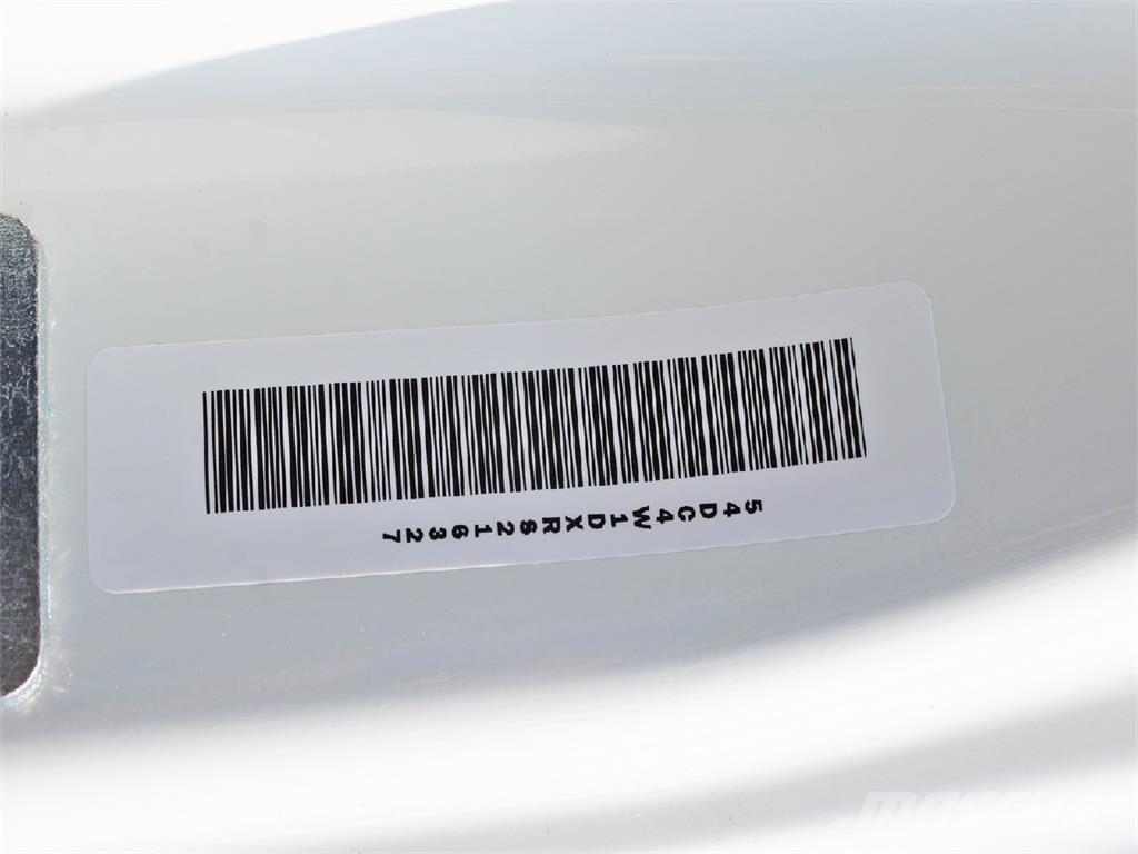 Isuzu NPR-HD Furgoonautod
