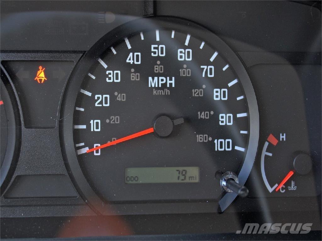 Isuzu NPR-HD Furgoonautod