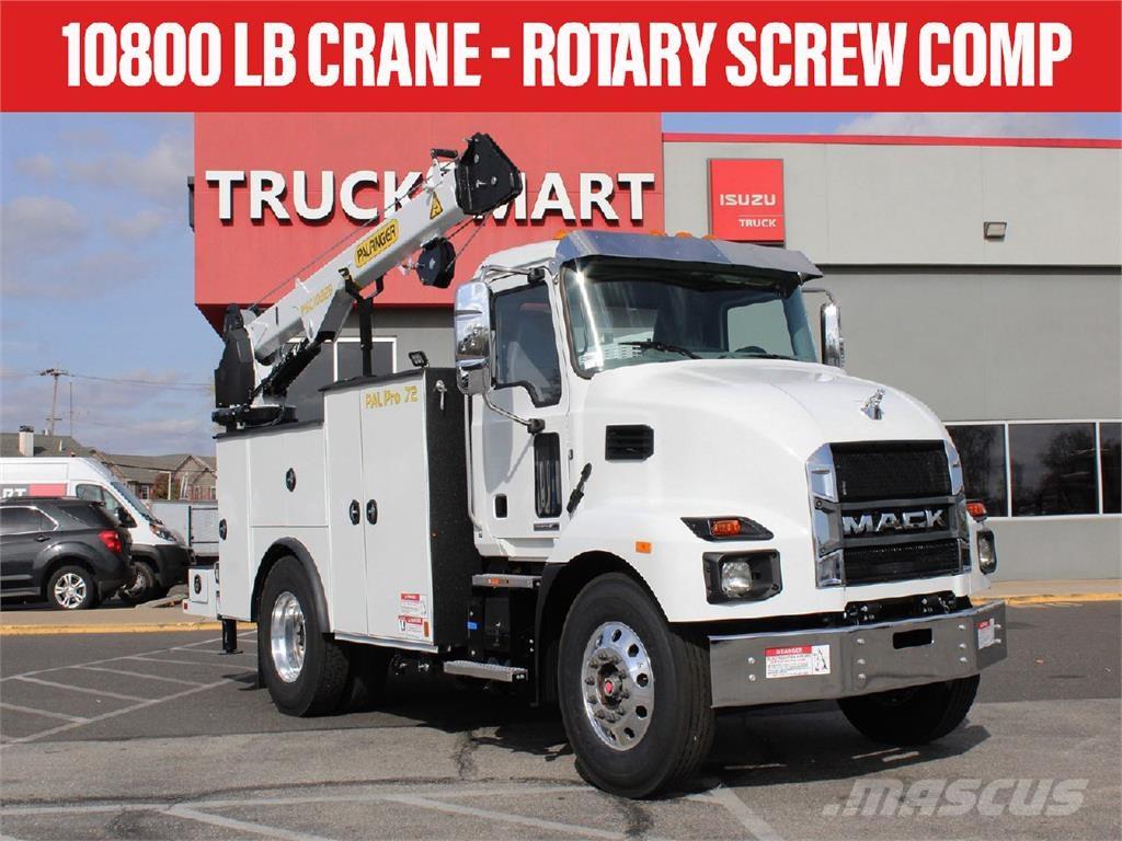 Mack MD6 Kraanaga veokid