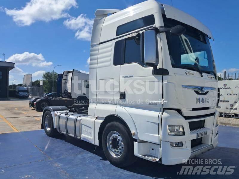 MAN TGX 560 Sadulveokid