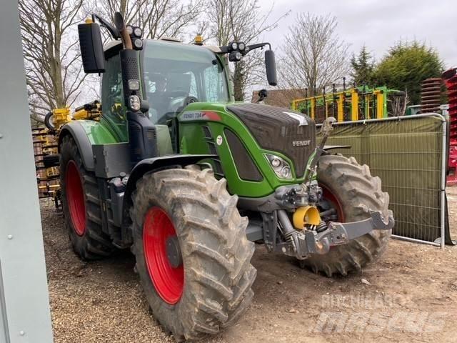 Fendt 724 DEMO Traktorid