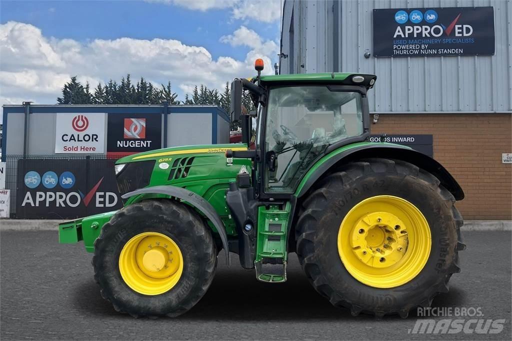 John Deere 6215R Traktorid