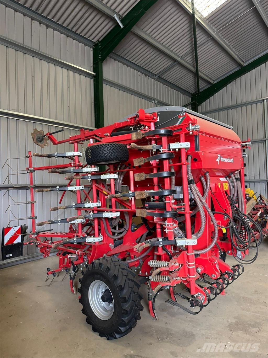 Kverneland 4.8M Muud põllumajandusmasinad