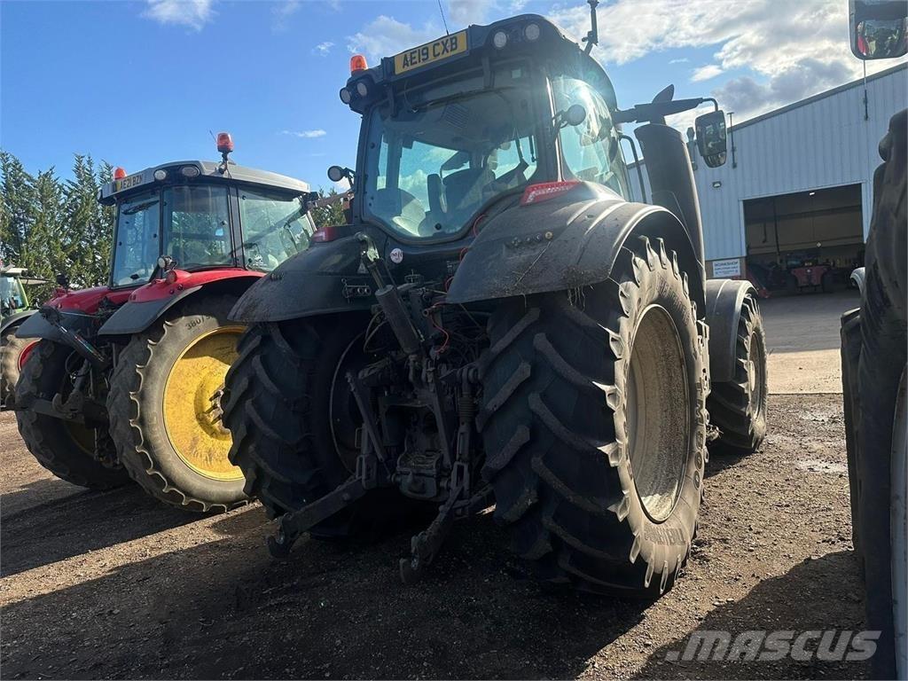 Valtra T234D Traktorid