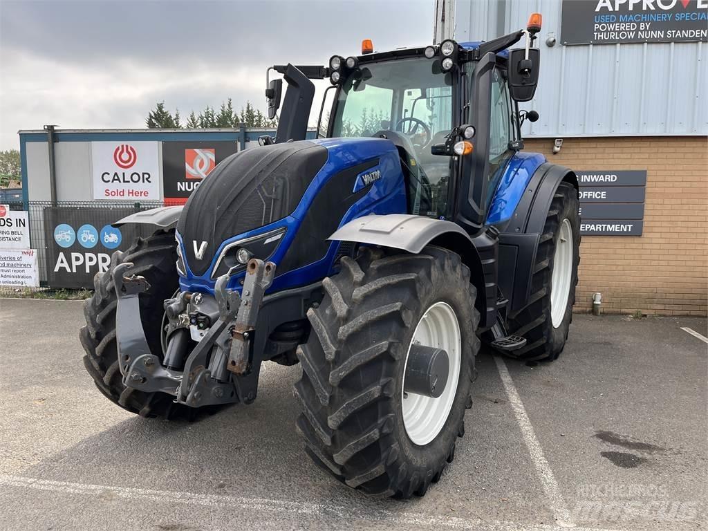 Valtra T254 Traktorid