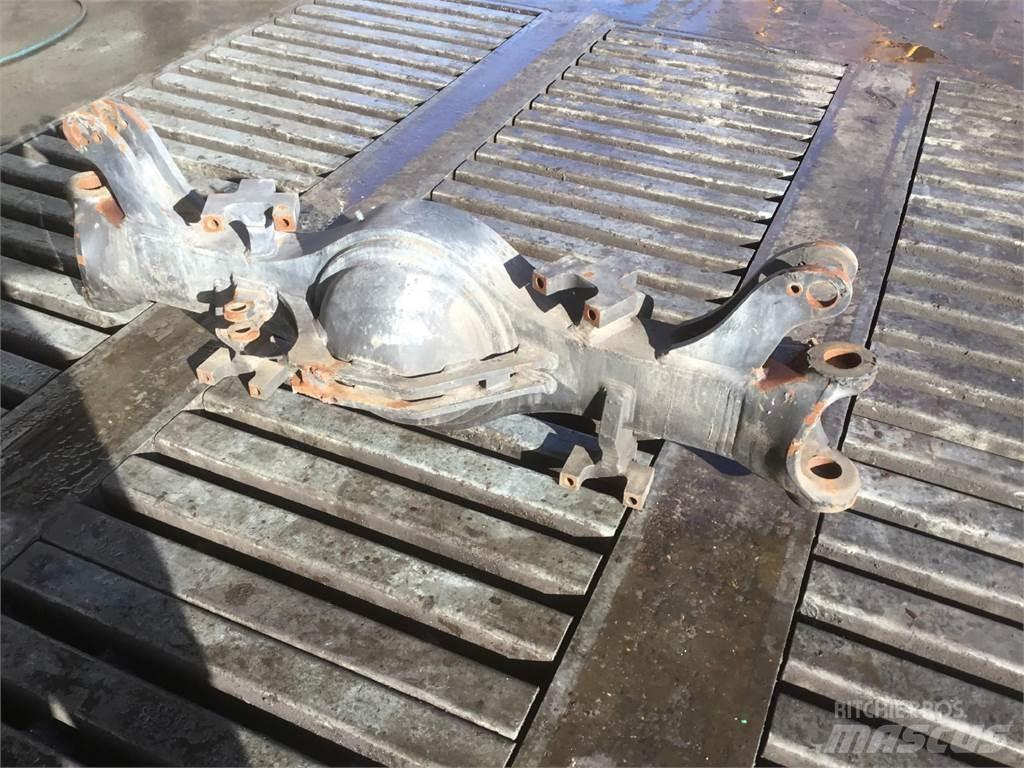 Demag AC 35 axle 2 Sillad