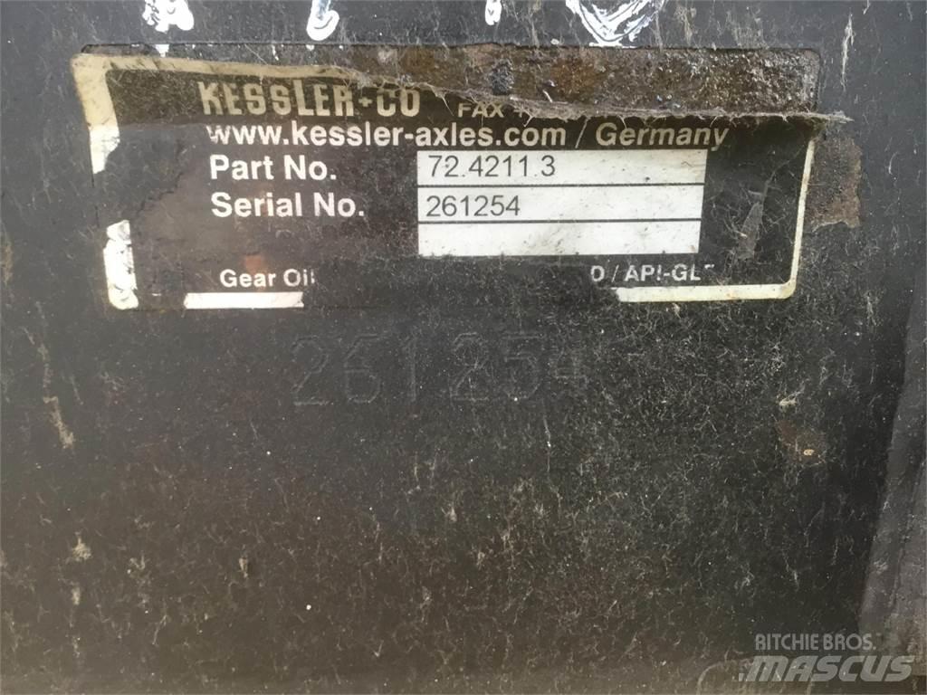 Demag AC 35 axle 2 Sillad