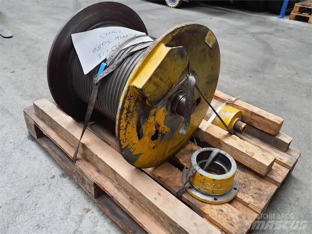 Grove GMK 3050 winch Kraanade varuosad ja varustus