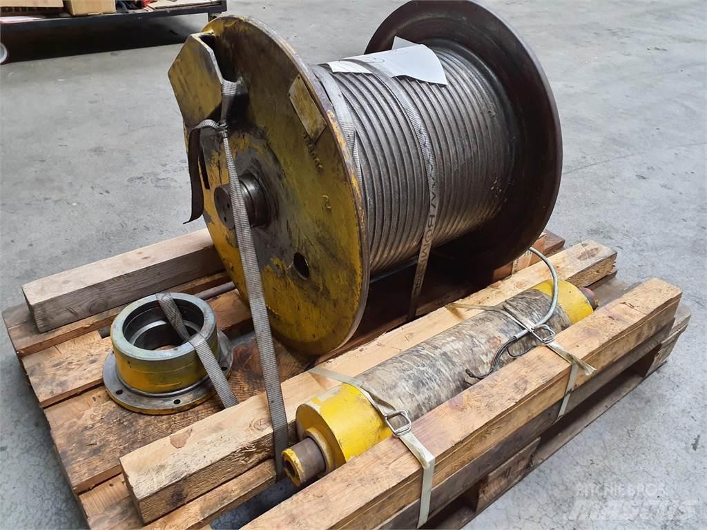 Grove GMK 3050 winch Kraanade varuosad ja varustus