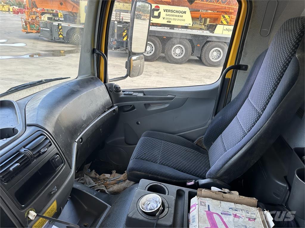 Grove GMK 4100 L Maastikutõstukid