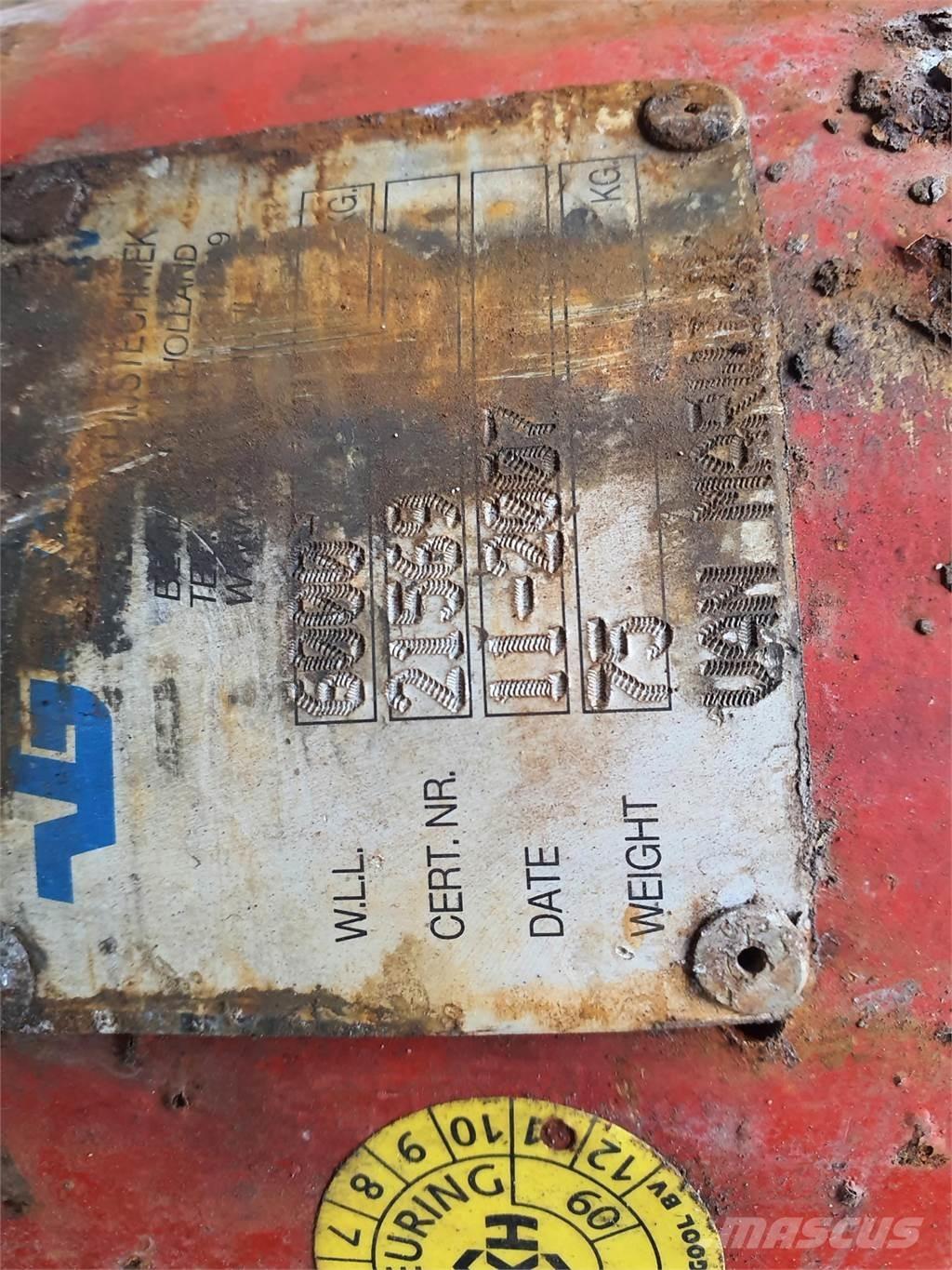 Liebherr Hookball 6T Kraanade varuosad ja varustus
