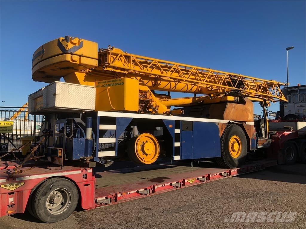Liebherr LTM 1030-2 Maastikutõstukid