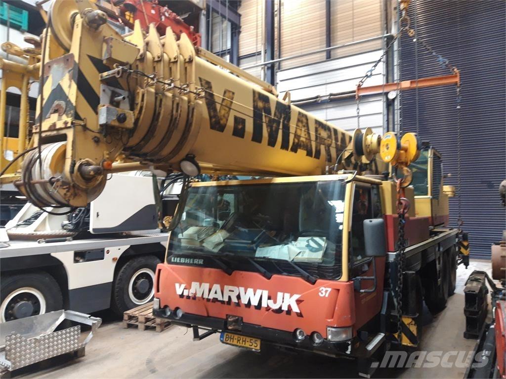 Liebherr LTM 1060-2 Maastikutõstukid