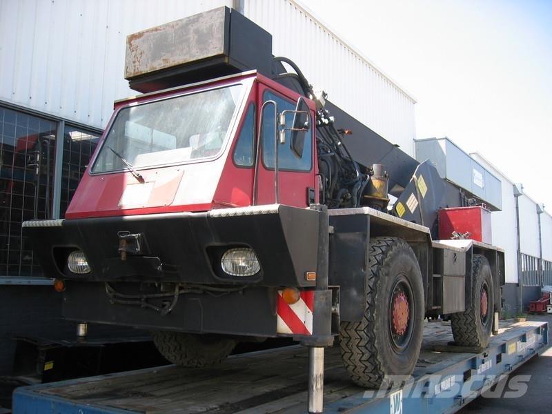 P&H S 15 for parts Maastikutõstukid
