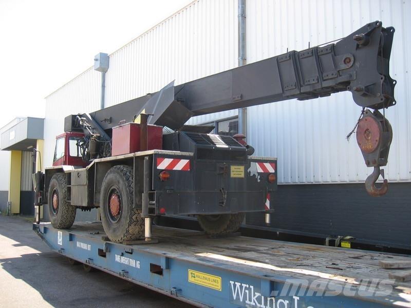P&H S 15 for parts Maastikutõstukid