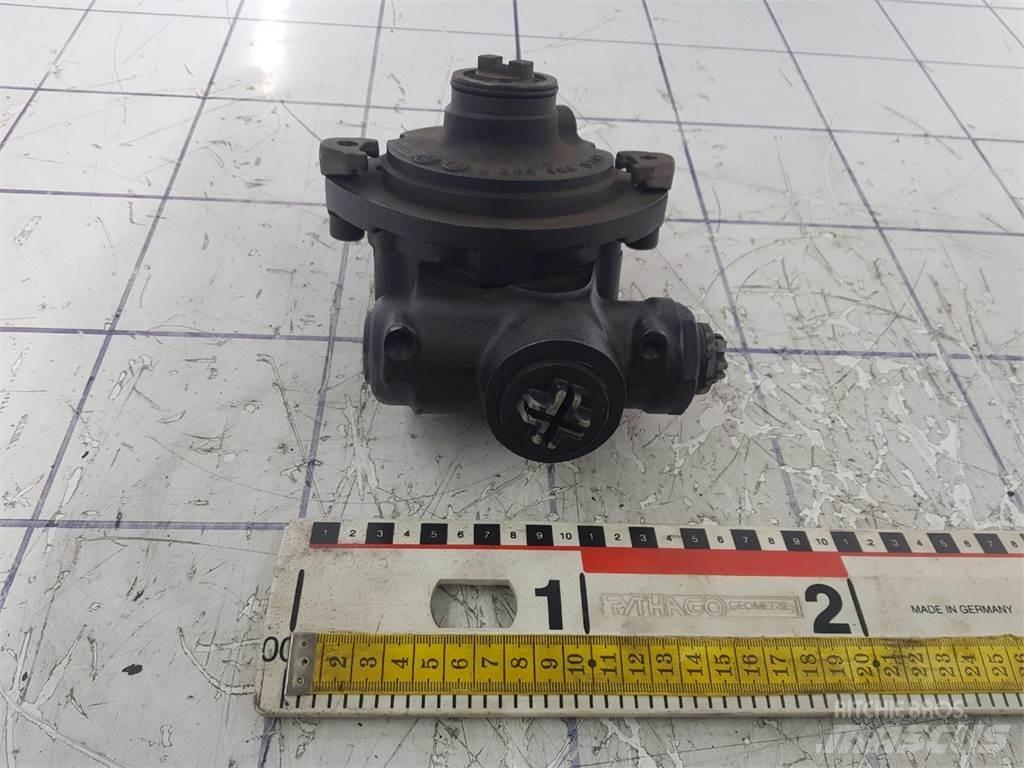 ZF steering pump Kraanade varuosad ja varustus