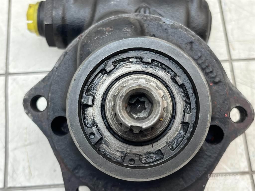 ZF steering pump Kraanade varuosad ja varustus