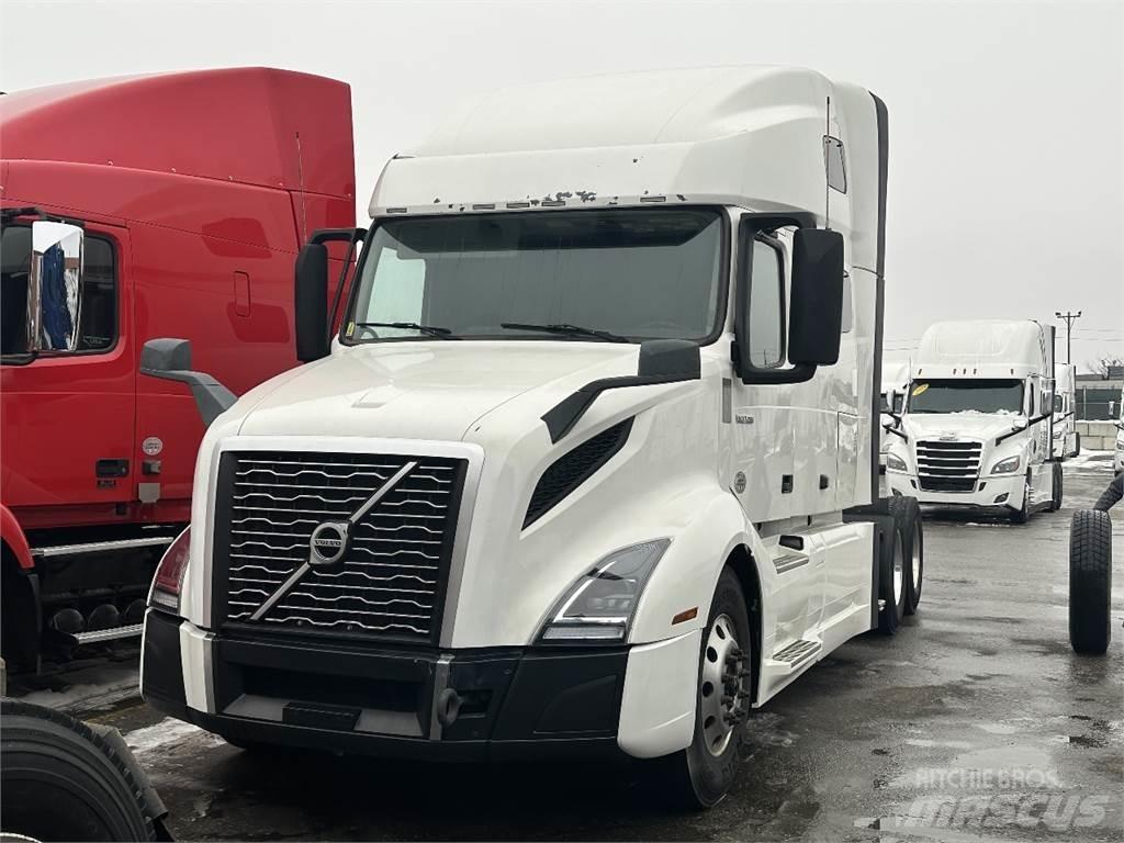 Volvo VNL760 Sadulveokid