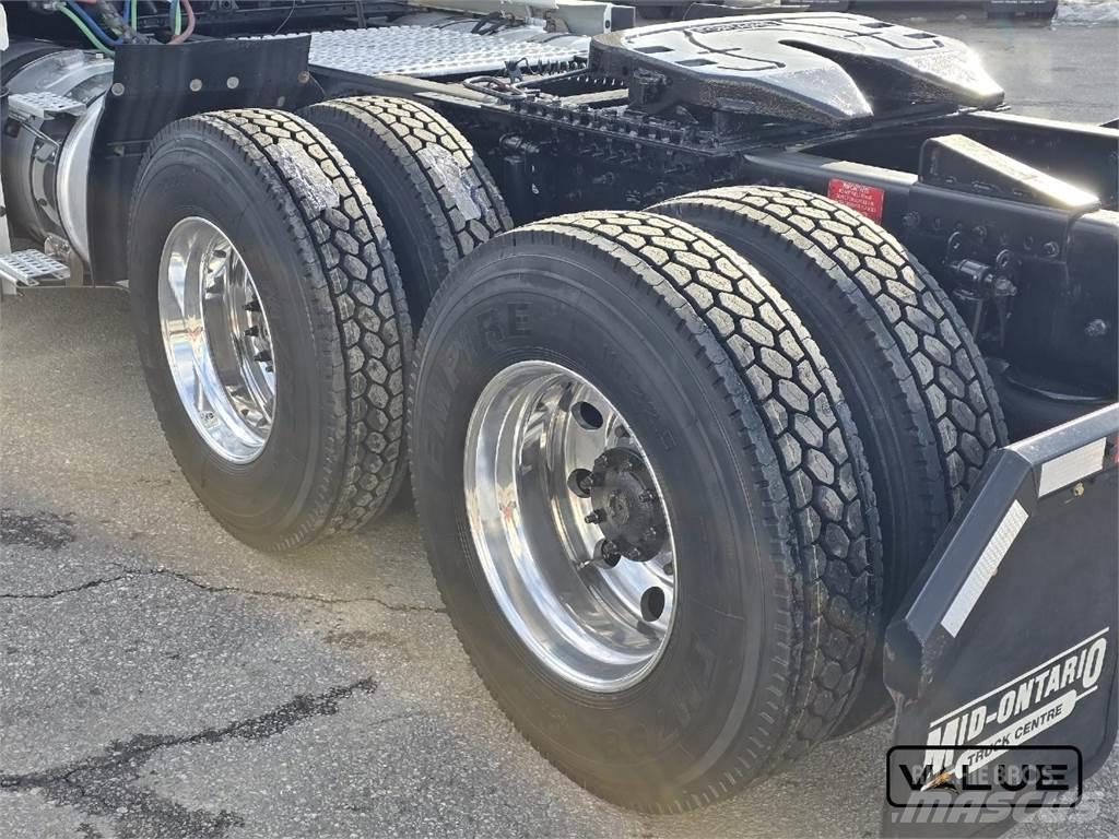 Volvo VNL760 Sadulveokid