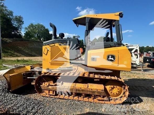 John Deere 450K Buldooserid