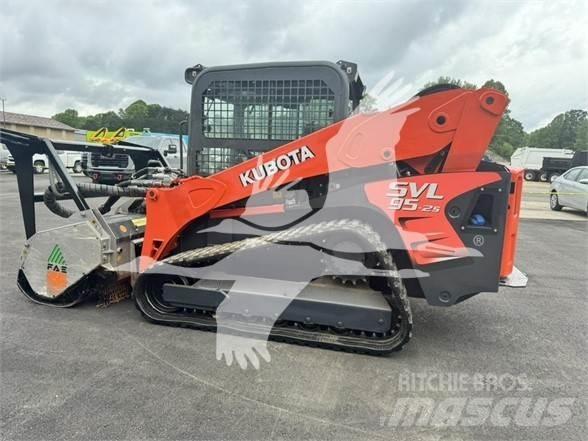 Kubota SVL95-2S Metsamultšerid