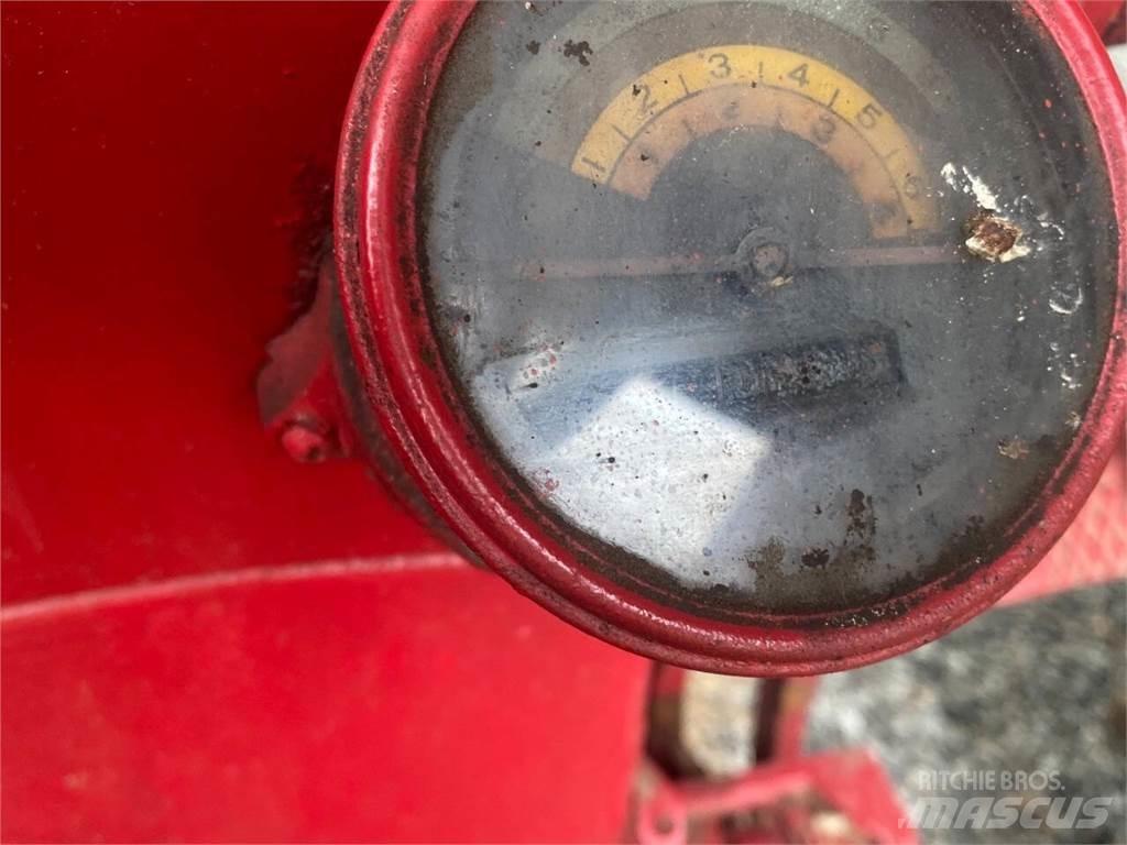 Farmall 400 Muu