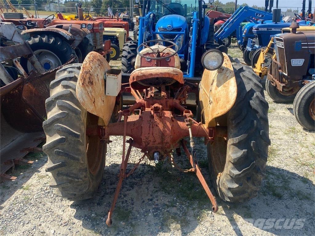 Ford 8N Muu