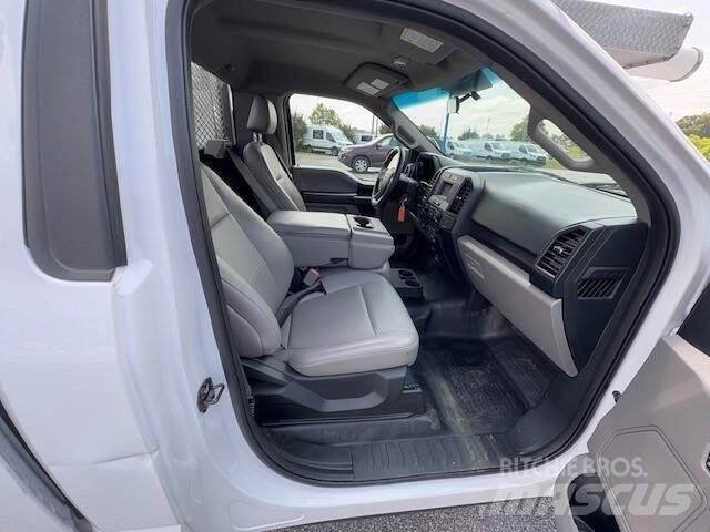 Ford F-150 Muu