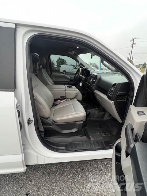 Ford F-150 Muu
