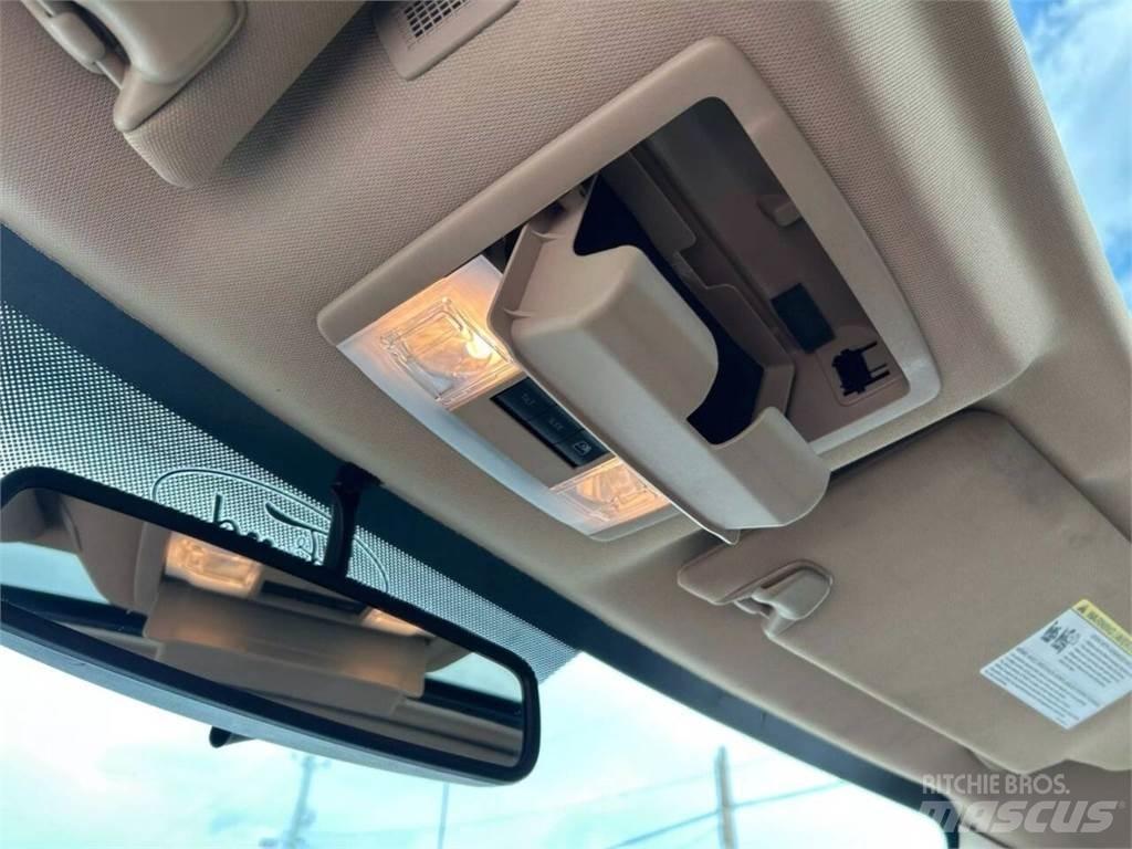 Ford F-150 Muu