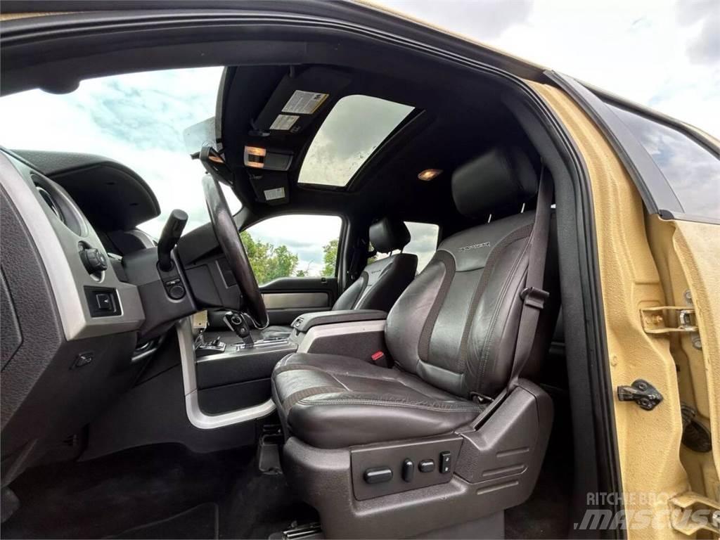 Ford F-150 Muu