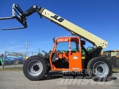JLG G6-42A Muu