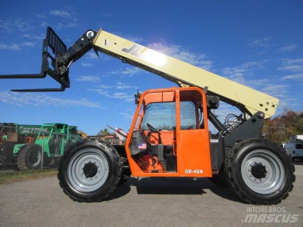 JLG G6-42A Muu