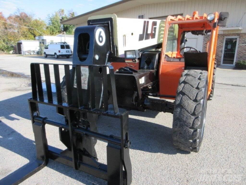 JLG G6-42A Muu