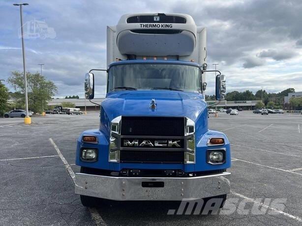 Mack MD6 Muu