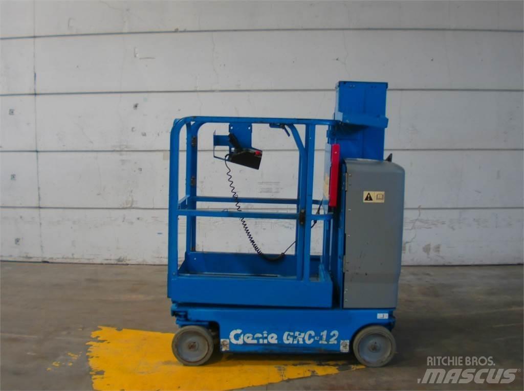 Genie GRC12 Vertikaalsed mast tõstukid
