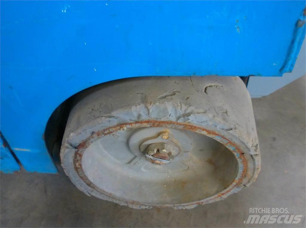 Genie GS1532 Käärtõstukid