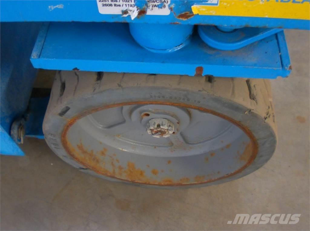 Genie GS3246 Käärtõstukid