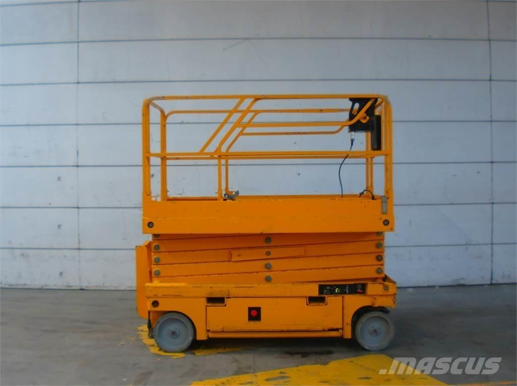 Haulotte Compact 12 Käärtõstukid