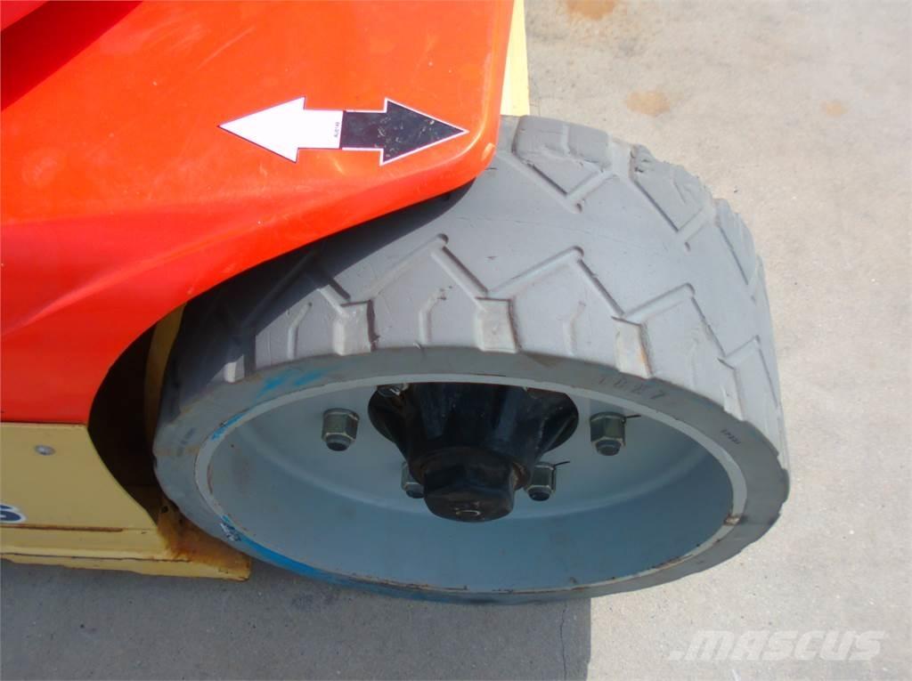 JLG Toucan 12E+ Vertikaalsed mast tõstukid